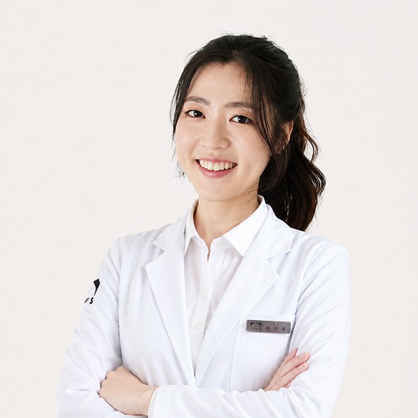 Dr. Je Yi-gyeong BAUS Clinic