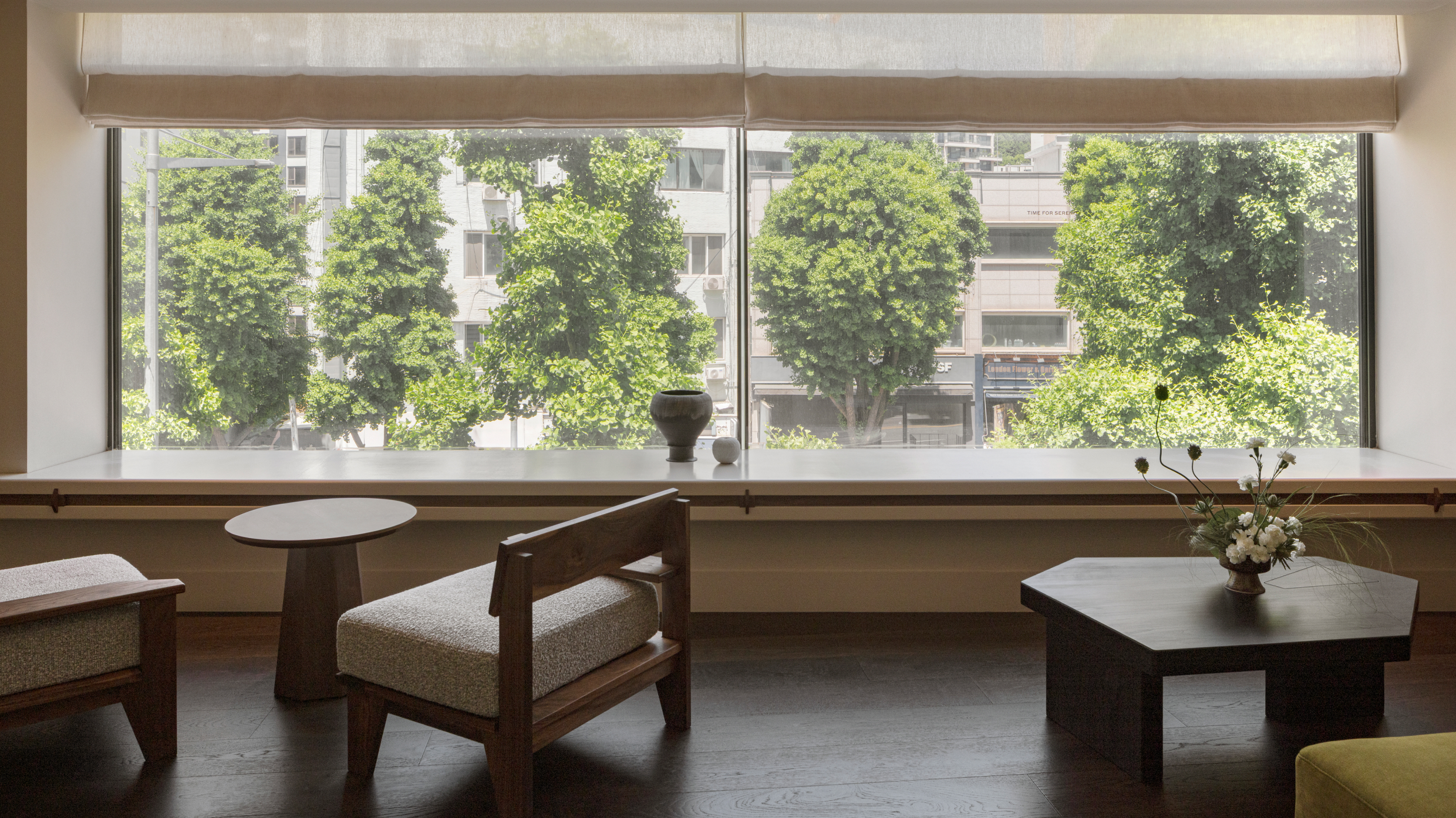 HOAN Clinic interior, third floor, image 14