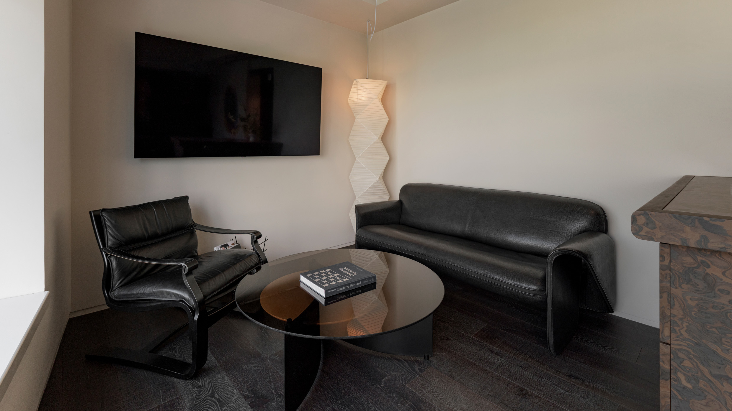 HOAN Clinic interior, fourth floor, image 04