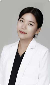 지우의원 이효나 원장