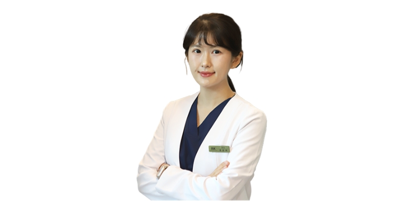 Доктор Чон Юн Ха, врач LEE HYUN JAE Dermatology Clinic