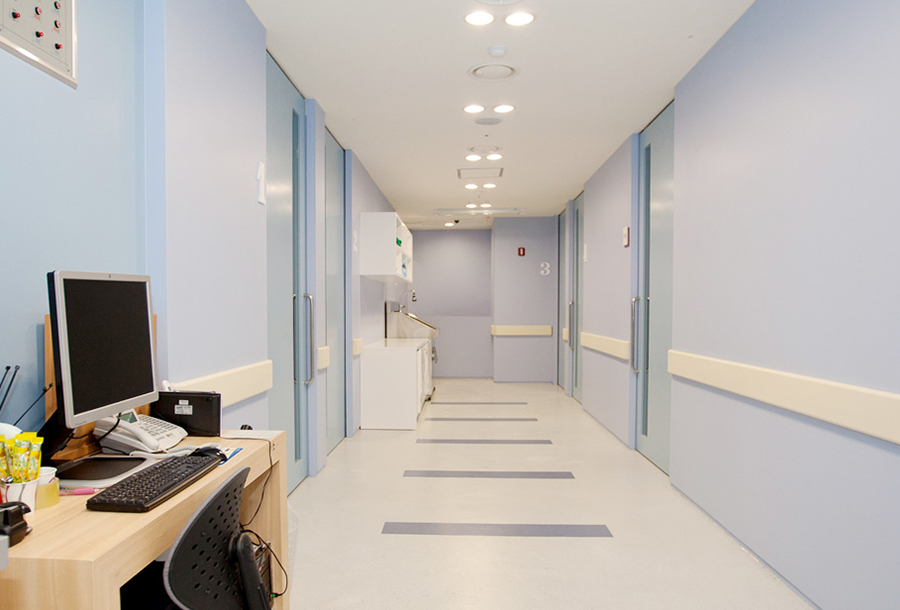 MD Clinic: الطابق 5 · الجراحة والتعافي — مركز الجراحة