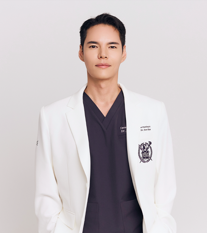 VIECÉ皮膚科Dr. Han Ji-soo院長